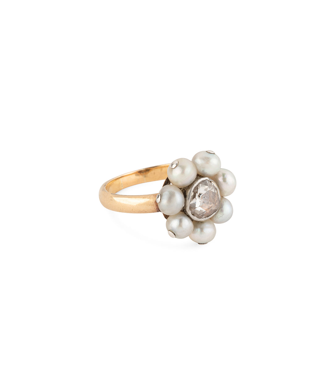Georgian-halo-ring-diamond-pearls-Offy-Caillou-Paris