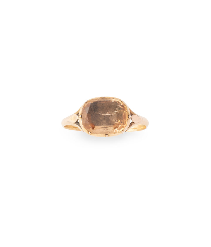 Late-18th-century-citrine-ring-Gil