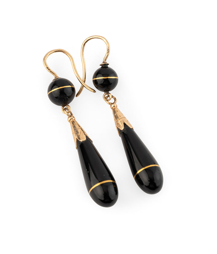 Long-antique-earrings-onyx-18k-gold-Bijik-Caillou-Paris