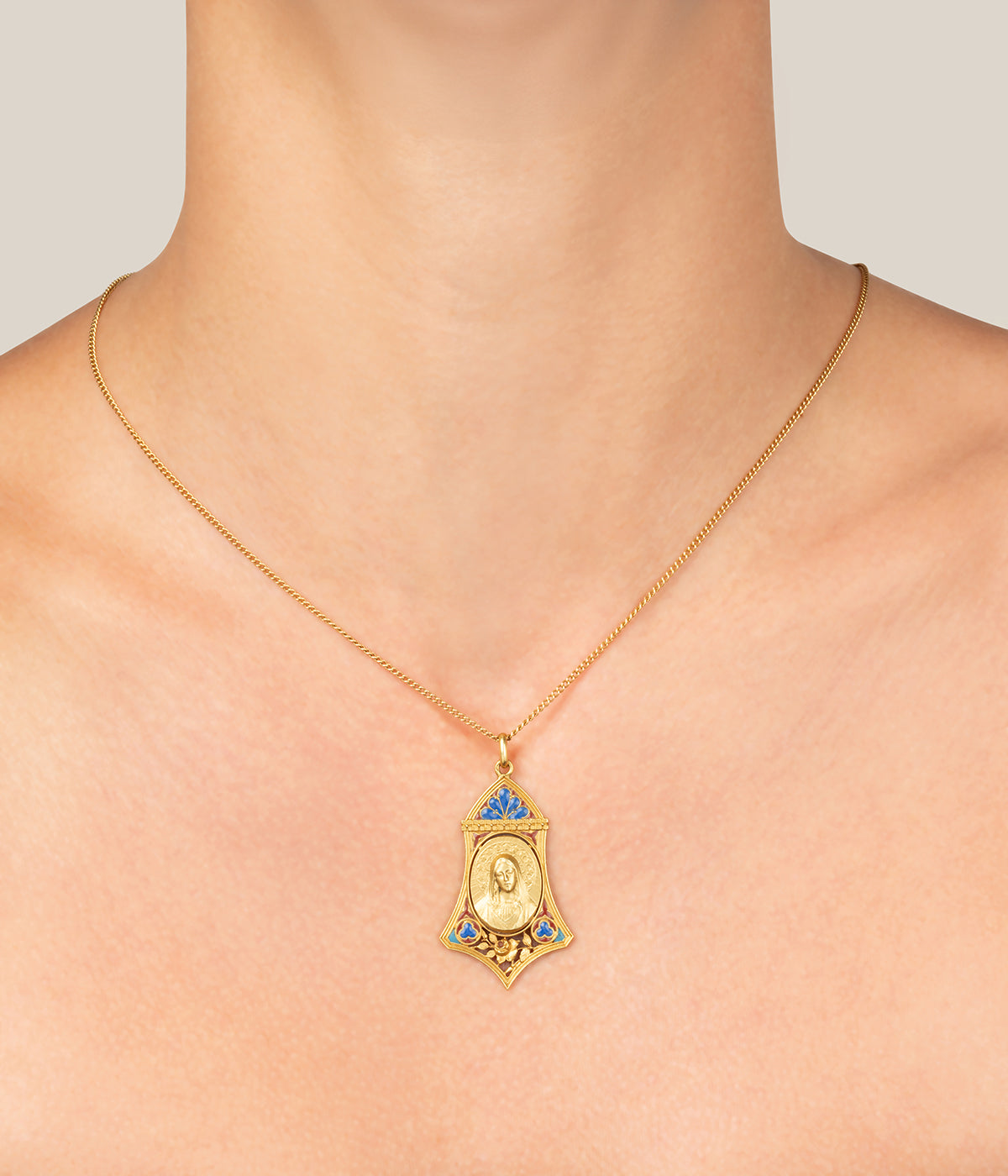 Medaille-religieuse-Art-Nouveau-Zuzen-Caillou-Paris