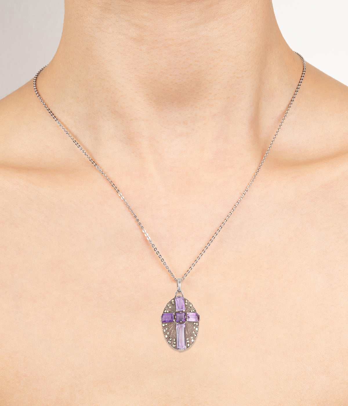Pendentif-ancien-argent-croix-amethystes-Jenn-Caillou-Paris