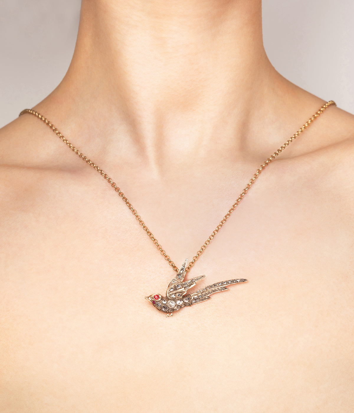 Pendentif ancien oiseau or diamants "Gilia" - Caillou Paris