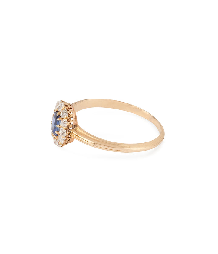 Victorian-cluster-ring-sapphire-diamonds-Beha-Caillou-Paris