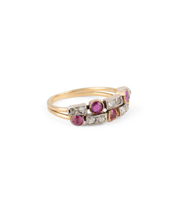 Victorian-diamonds-rubies-ring-Abelle-Caillou-Paris