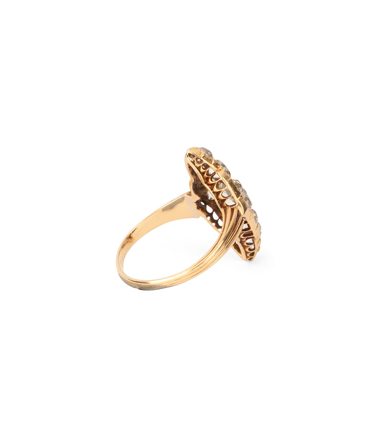 Victorian-engagement-ring-diamonds-Mikhah-Caillou-Paris