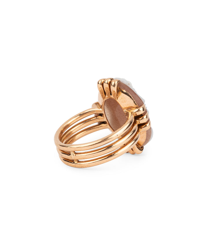 Victorian-gold-ring-cameo-Elza-Caillou-Paris