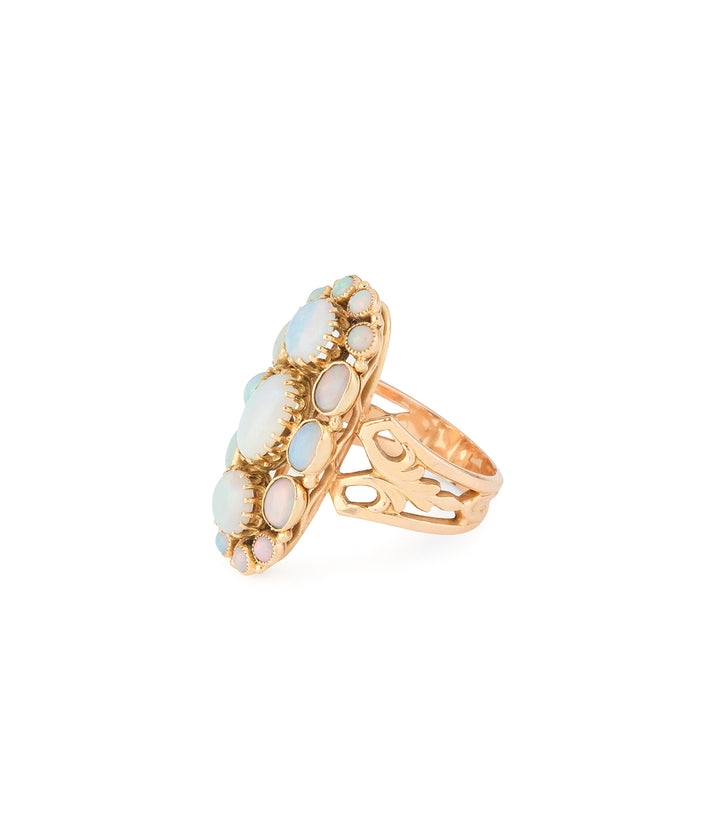 Victorian-opal-ring-18k-gold-Perah-Caillou-Paris