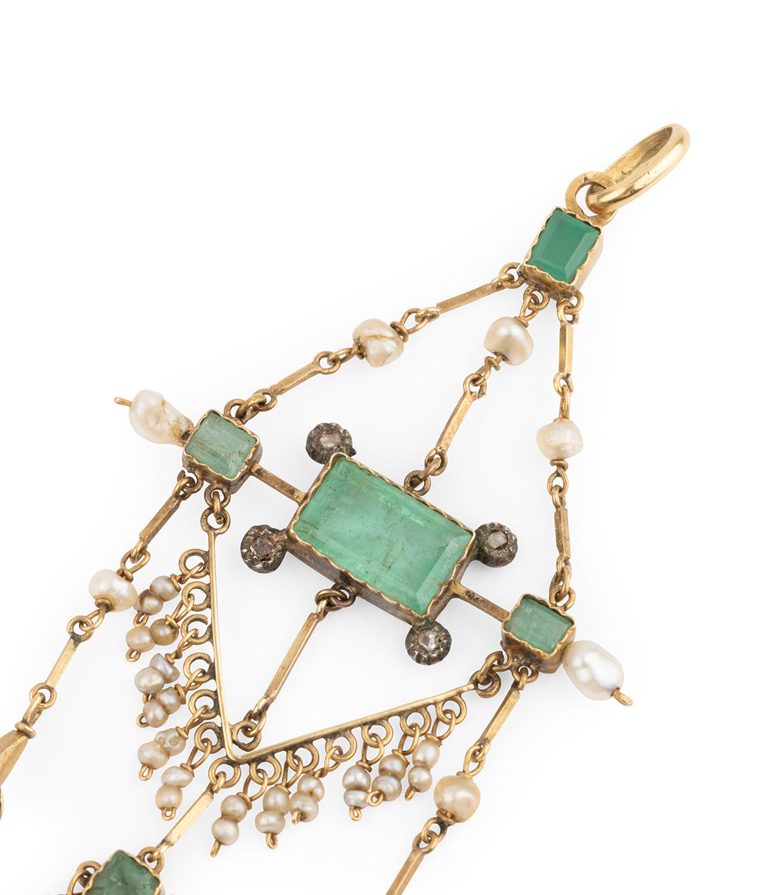 Victorian-pendant-emerald-diamonds-18k-gold-Wennie-Caillou-Paris
