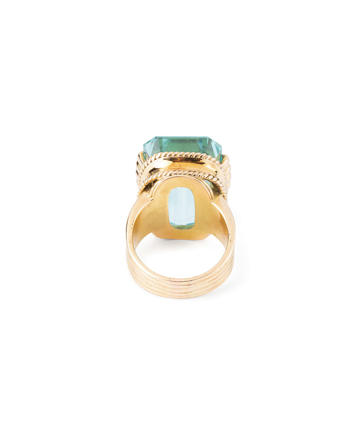 Vintage-aquamarine-ring-18k-gold-Aza-Caillou-Paris