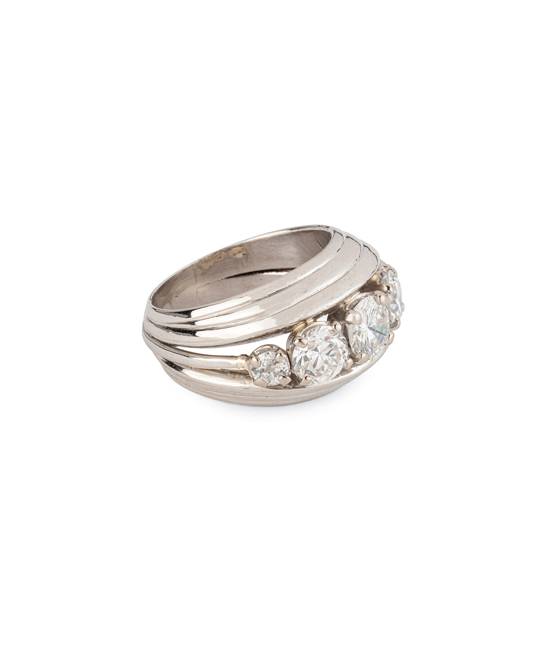 Bague ancienne en platine "Glacha"