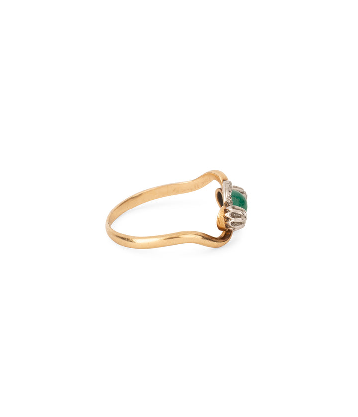 Vintage-emerald-ring-18k-gold-Vikli-Caillou-Paris