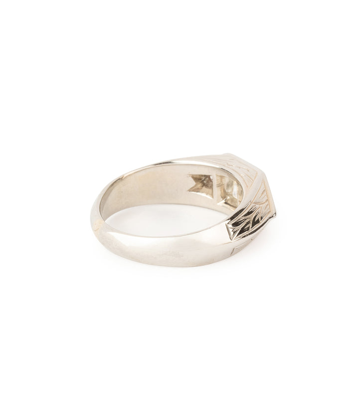 Vintage-gold-engagement-ring-diamonds-Milla