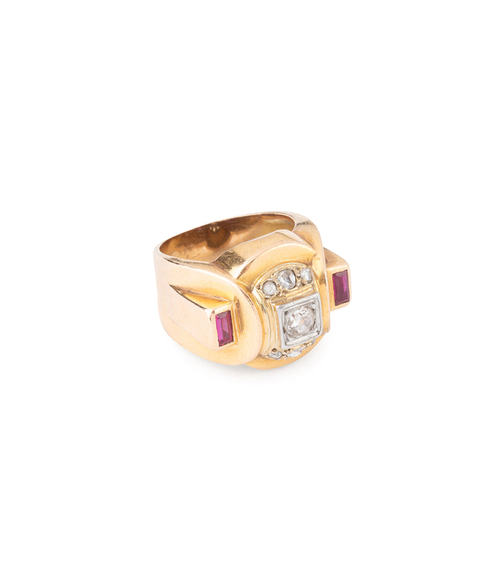 Vintage-gold-ring-diamonds-rubies-Trine-Caillou-Paris
