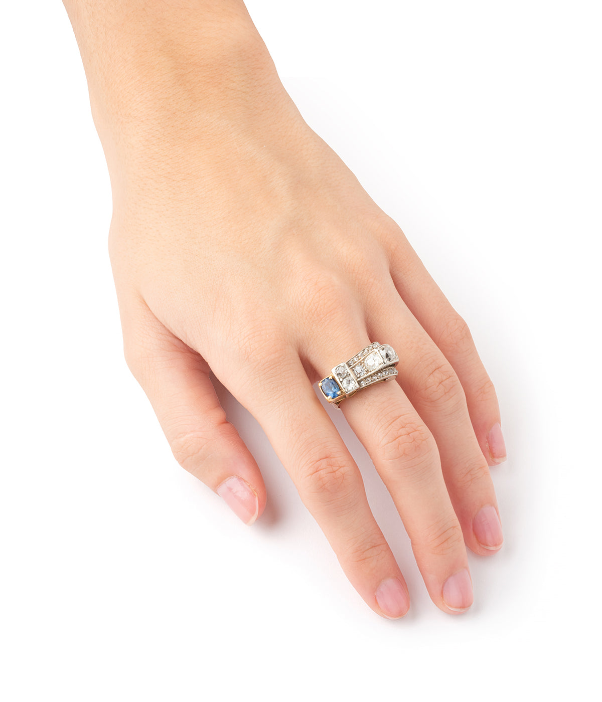 Vintage-gold-ring-diamonds-sapphire-Arev
