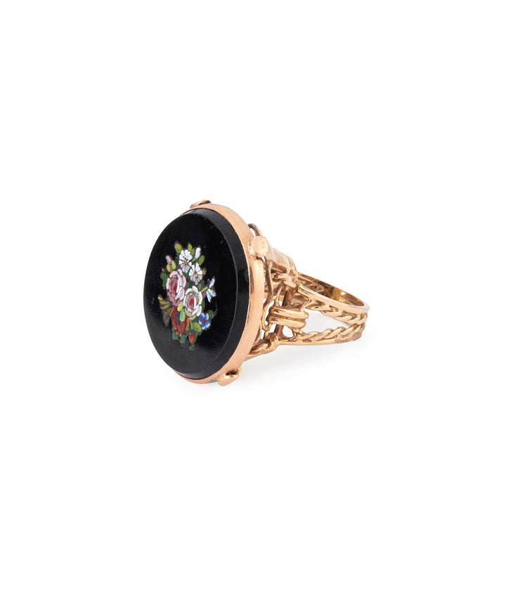 Vintage-micromosaic-ring-pink-gold-Macia-Caillou-Paris