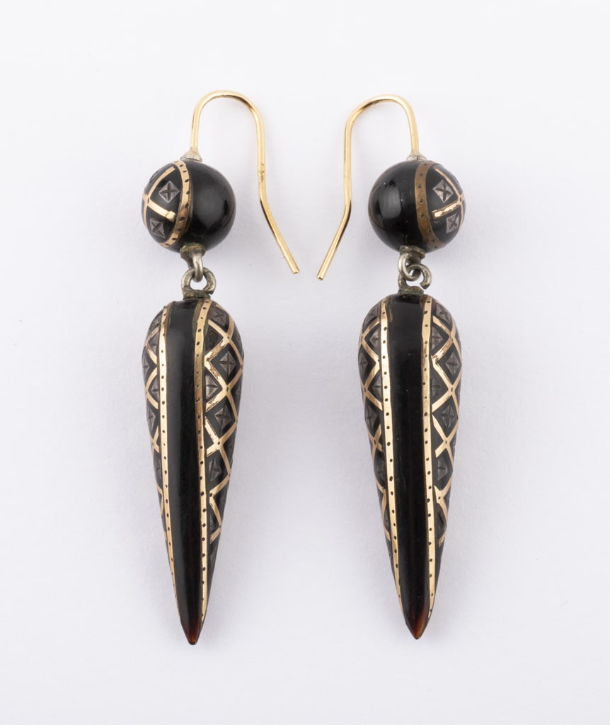 Pendants d'oreilles écaille