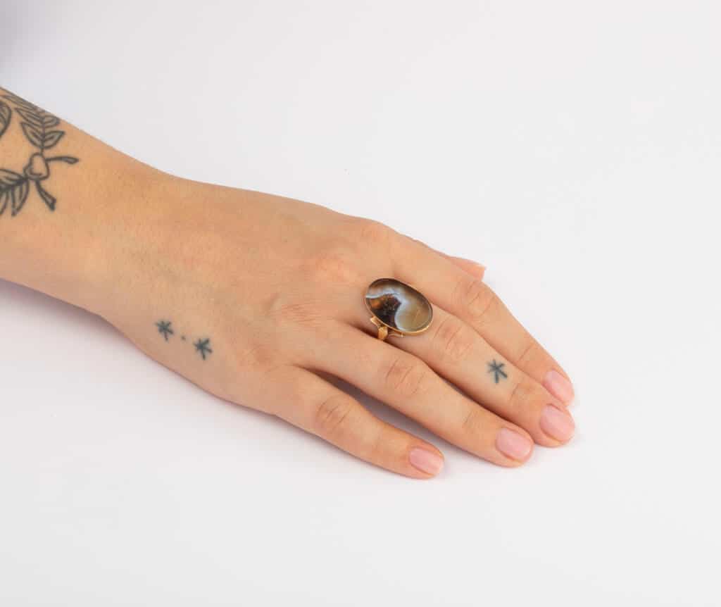 Bague intaille porter