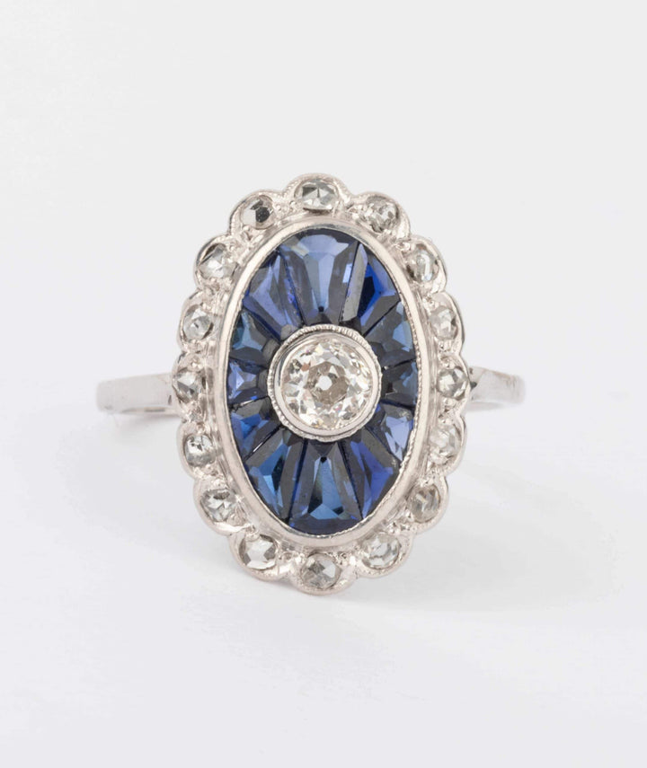 Bague Art déco "Delphinium" face