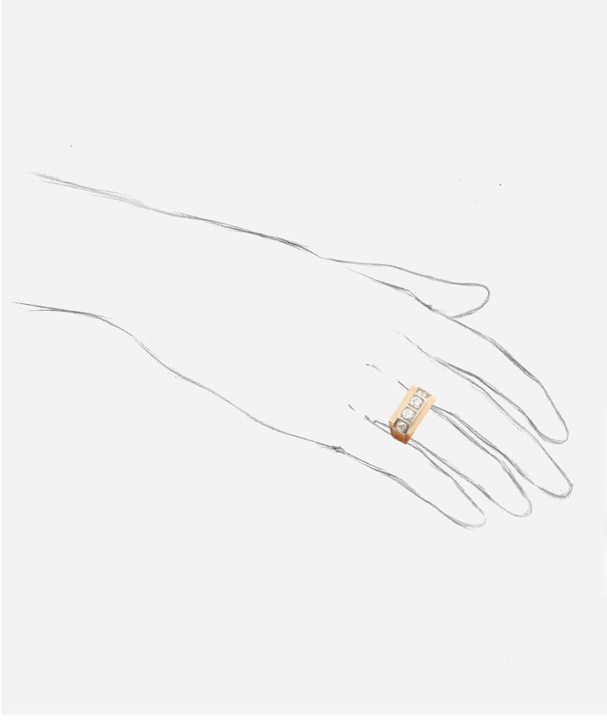 Bague ancienne en or et diamants Forza porter - Caillou Paris