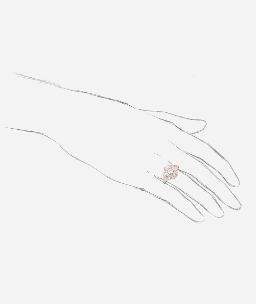 Bague ancienne diamants Inir porter