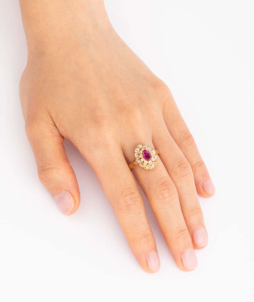 Caillou Paris Bague Ancienne Rubis Et Diamants Saloua Porter