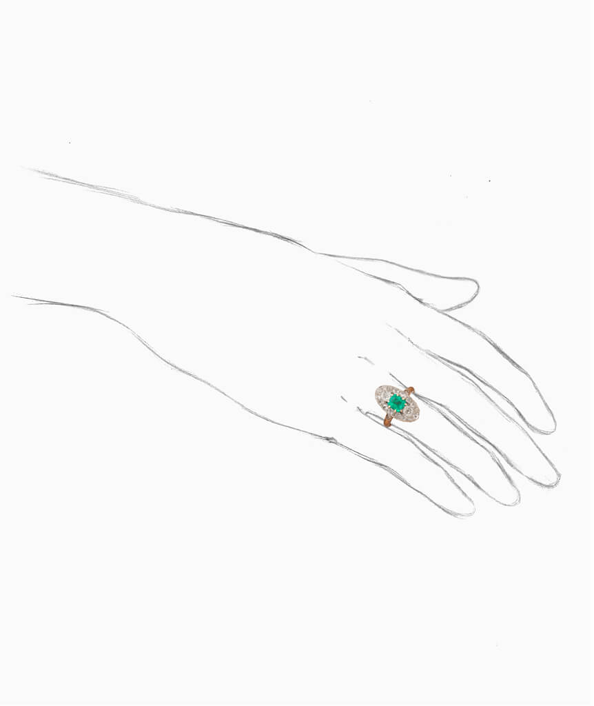 Caillou Paris - Bague marquise ancienne emeraude Chinnamani porter