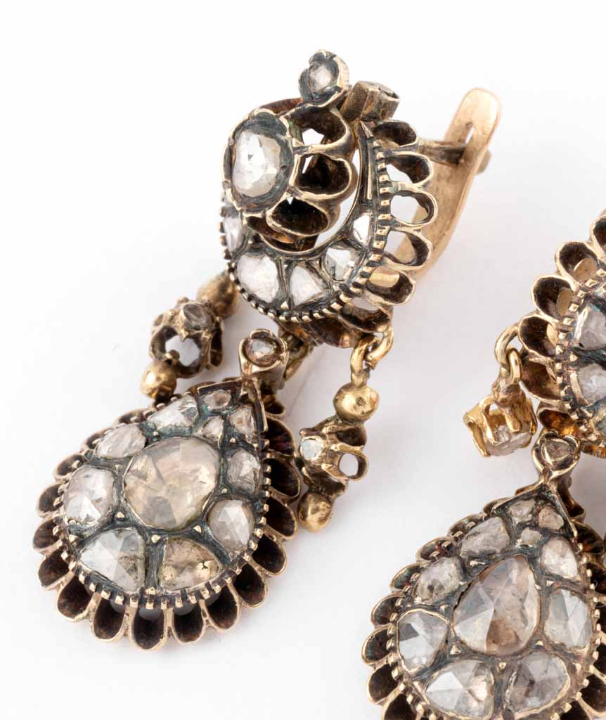 Caillou Paris - Boucles d'oreilles anciennes diamants Mahea detail 2