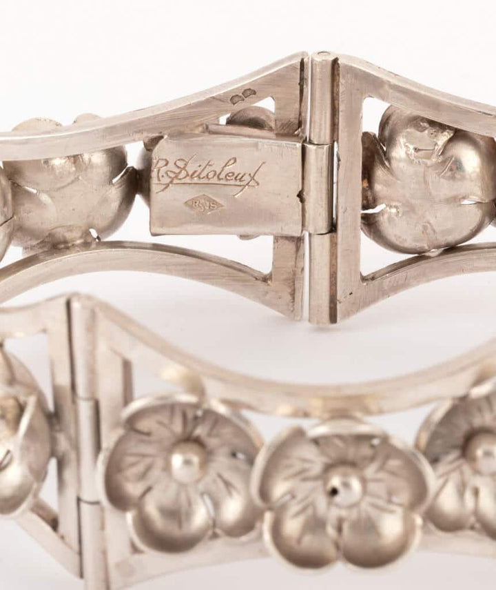 Caillou Paris - Bracelet articule Art nouveau Abeba details