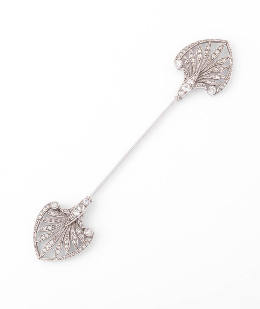 Épingle de revers ancienne Abey