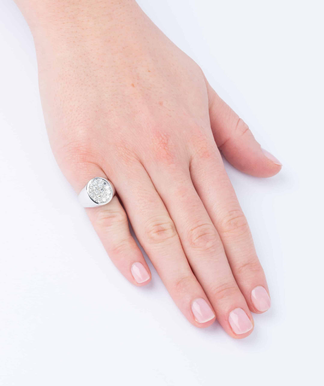 Bague Chevalière Tank en Or Platine Verneuil et Diamants Bague Chevalière Tank en Or Platine Verneuil et Diamants