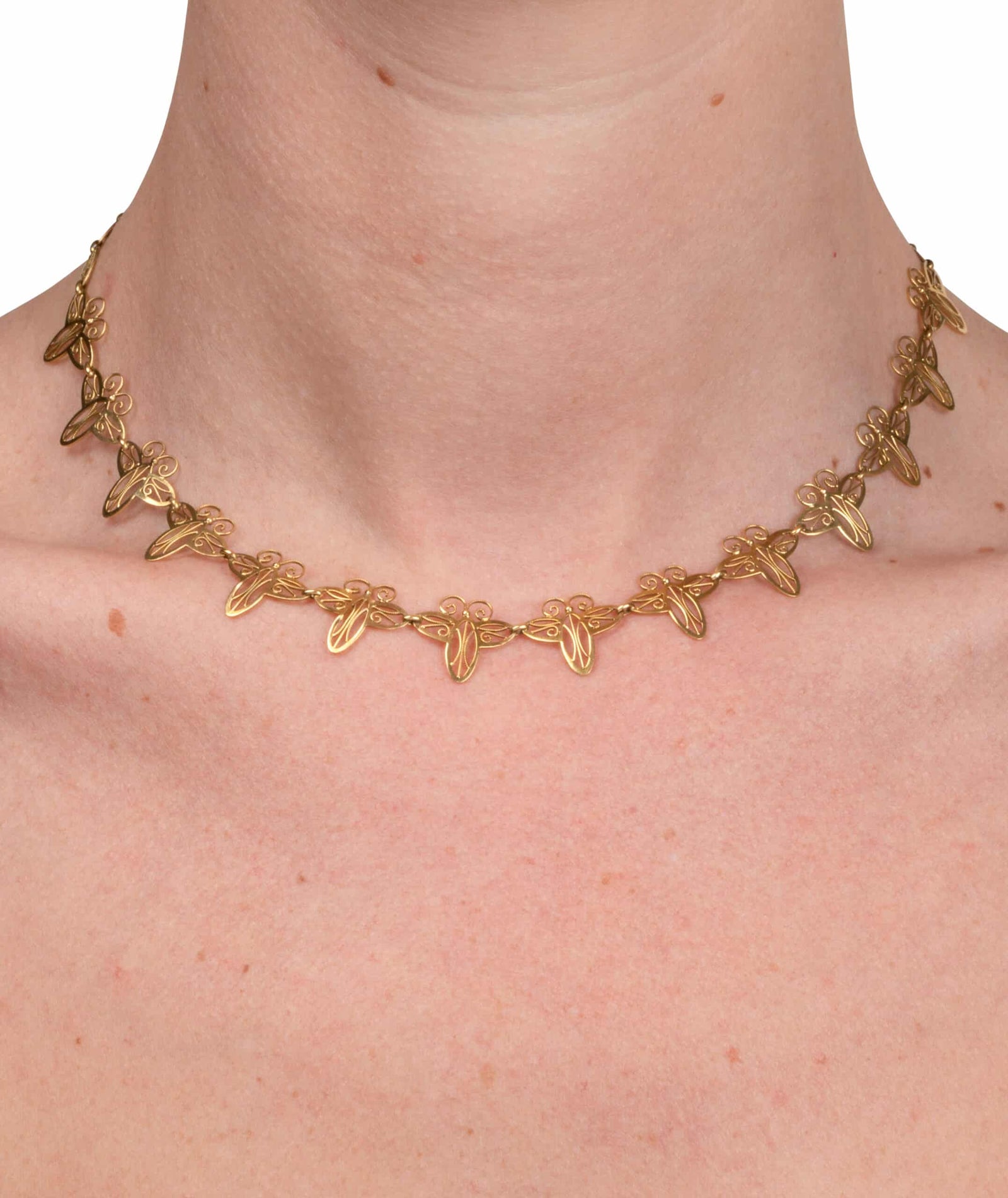 Caillou Paris Collier Ancien Thana Porter