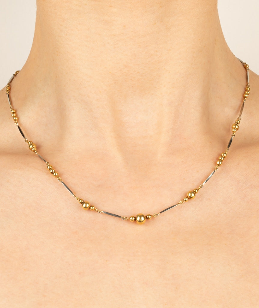 Caillou Paris - Collier ancien or Vinh porter