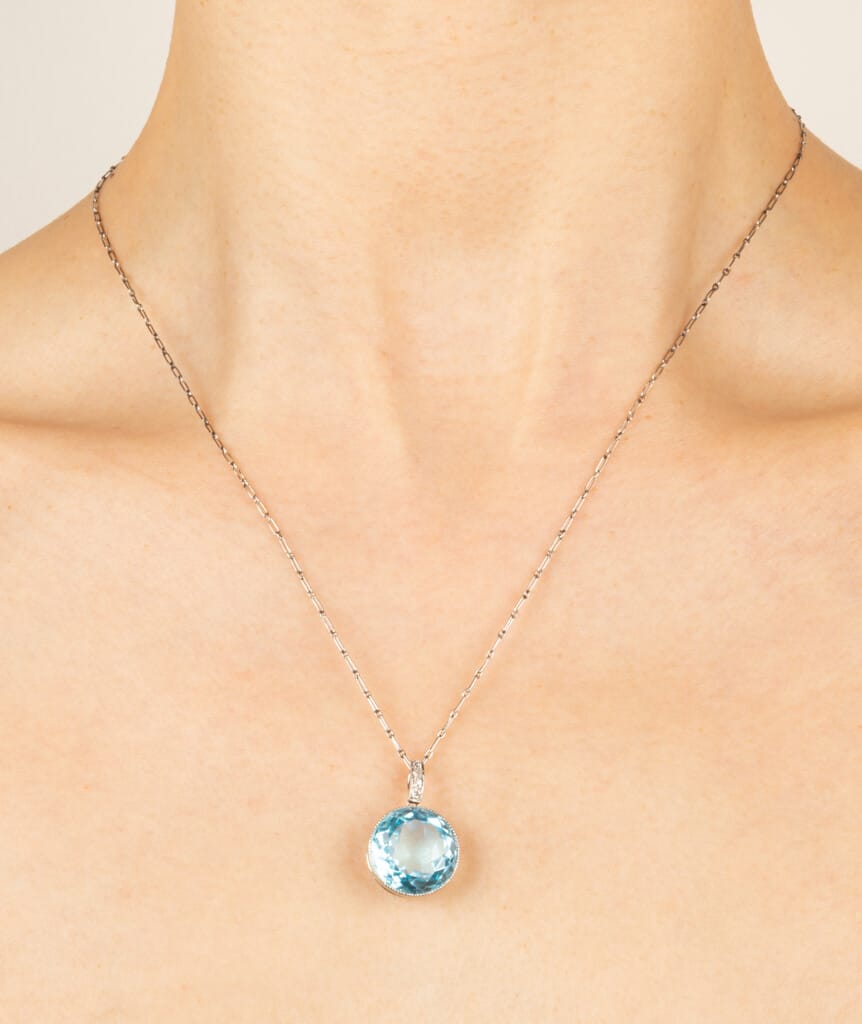 Caillou Paris Collier Ancien Topaze %22ifor%22 Porter