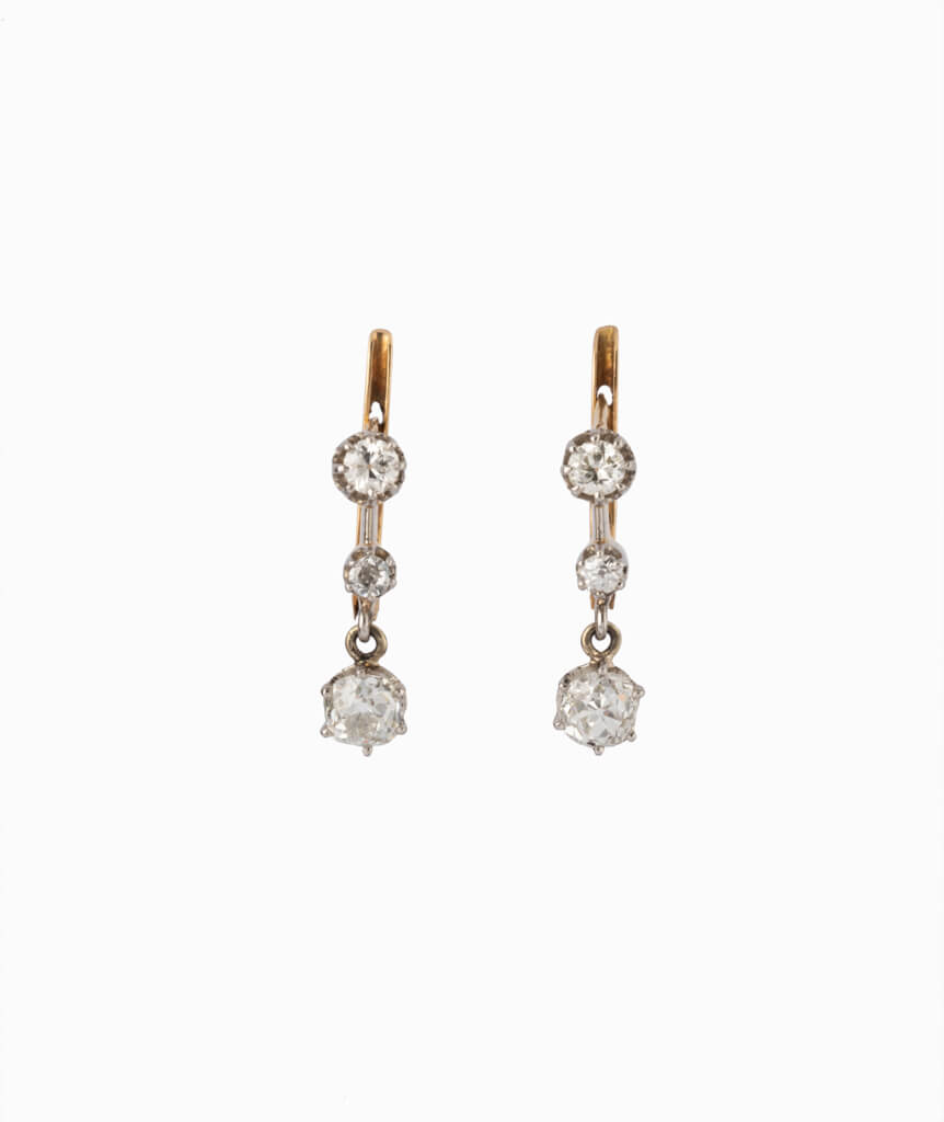 Caillou Paris Dormeuses Anciennes Diamants Cade