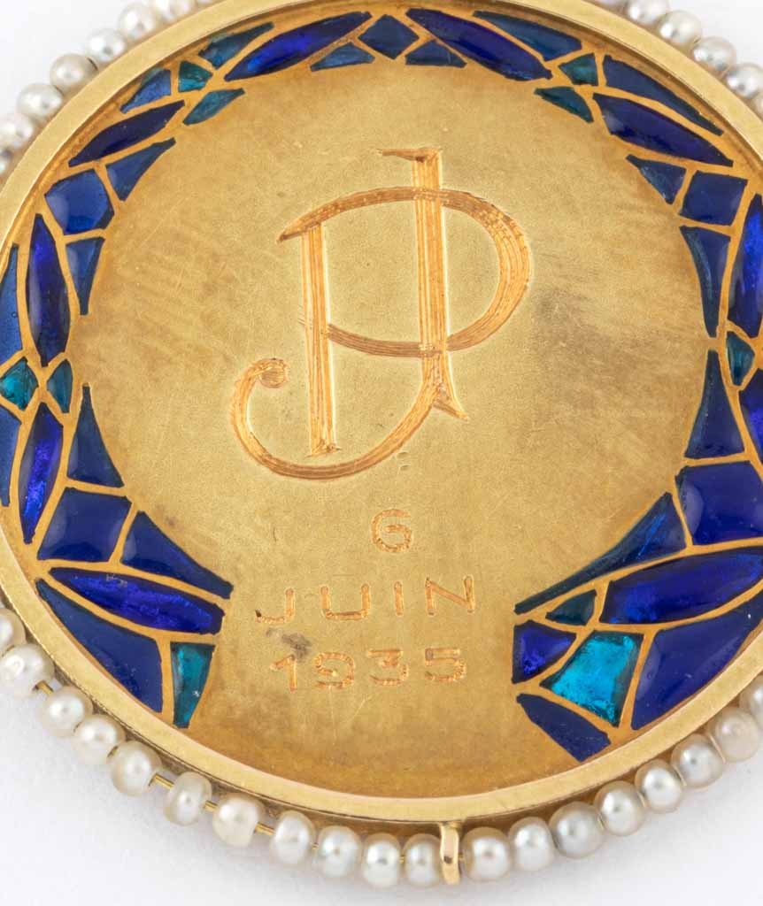 Caillou Paris - Médaille Art nouveau Uma dos gros plan