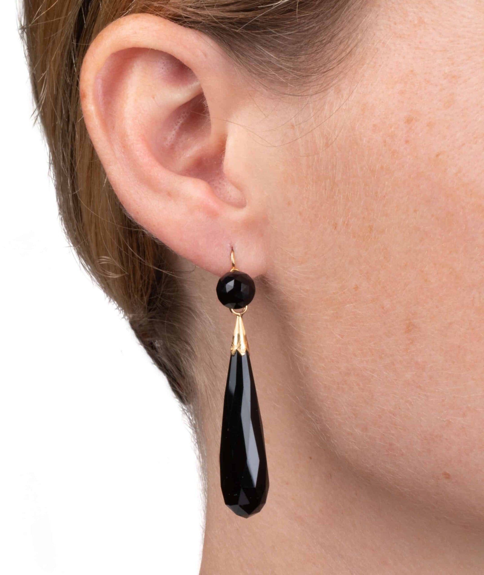 Caillou Paris Pendants D Oreilles Anciennes Jais Dewi Porter