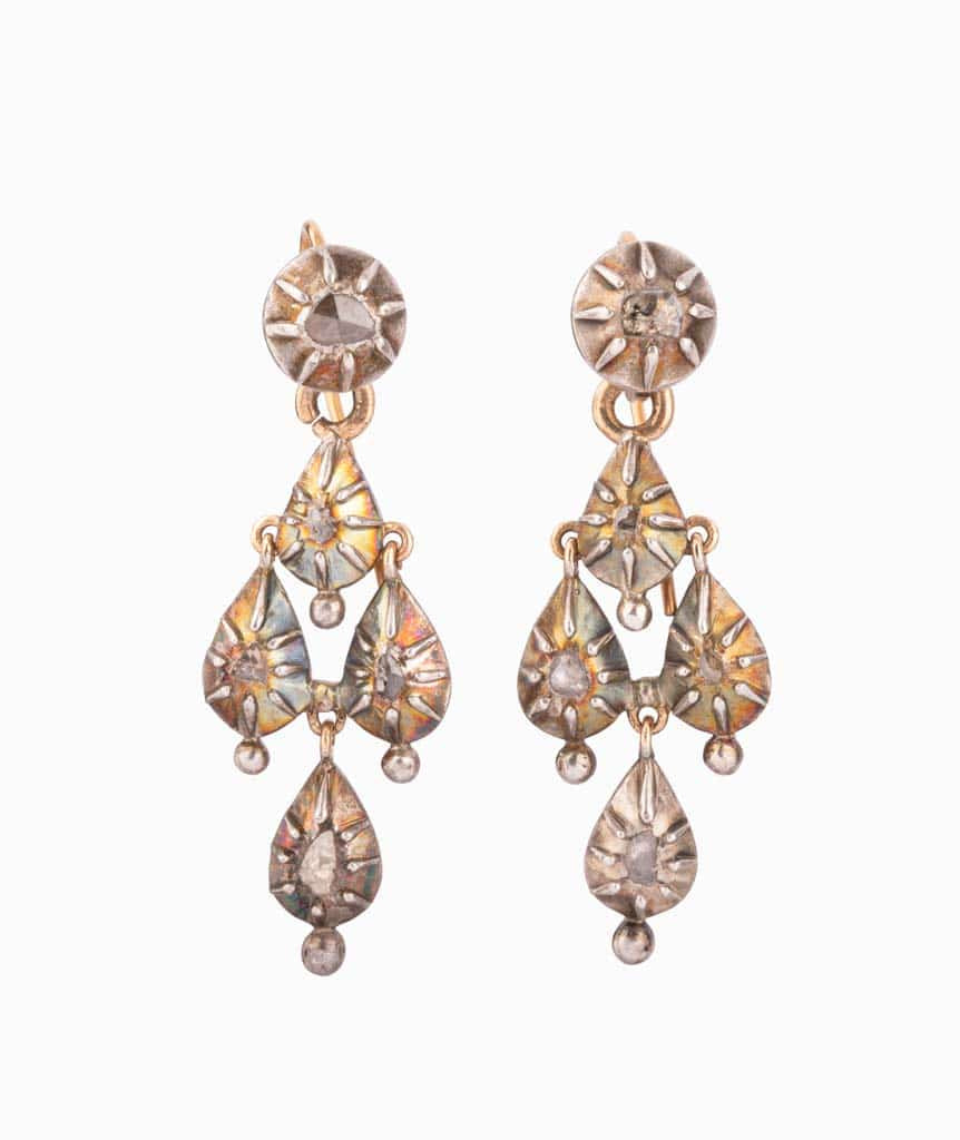 Caillou Paris Pendants D Oreilles D Origine Provençale Diamants Panfil