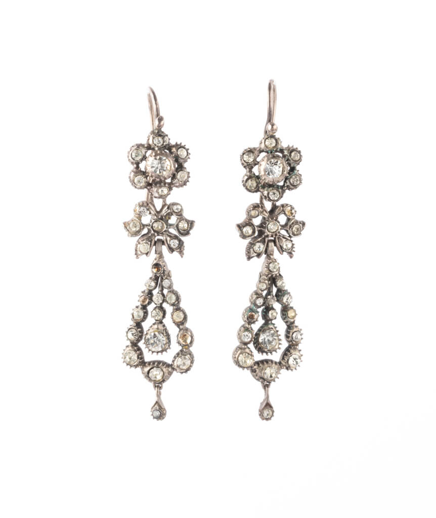 Caillou Paris - Pendants d'oreilles anciens argent Manutea