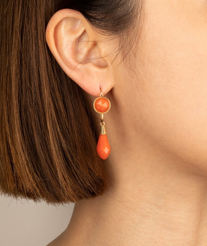 Caillou Paris Pendants D'oreilles Anciens Or Et Corail %22isis%22 Porter