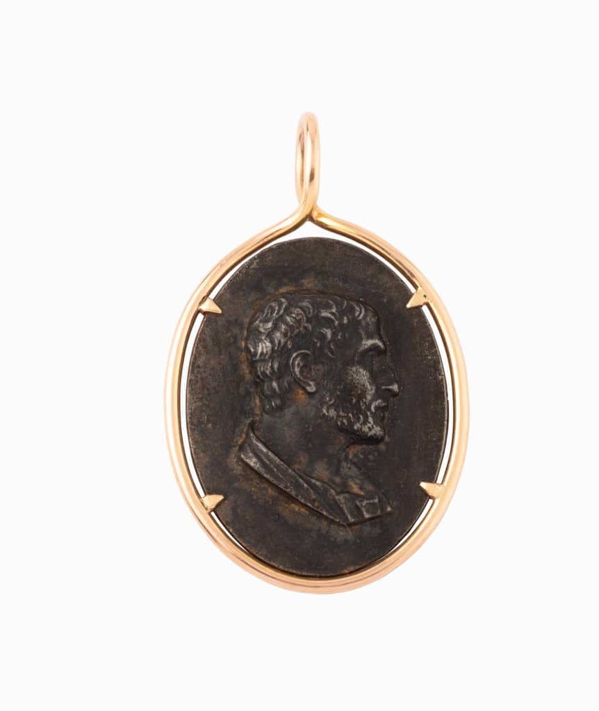 Caillou Paris - Pendentif ancien bronze Fiodora face
